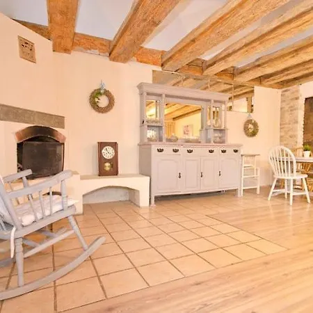 Apartment Stylish In The Countryside, Dzier Cin